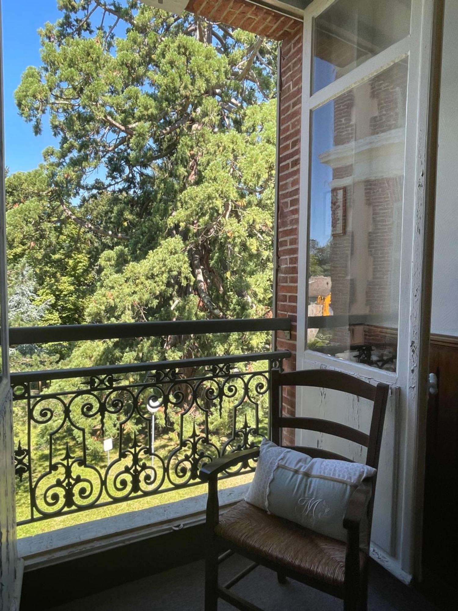 Villa Bonvouloir Bagnères-de-Bigorre Buitenkant foto